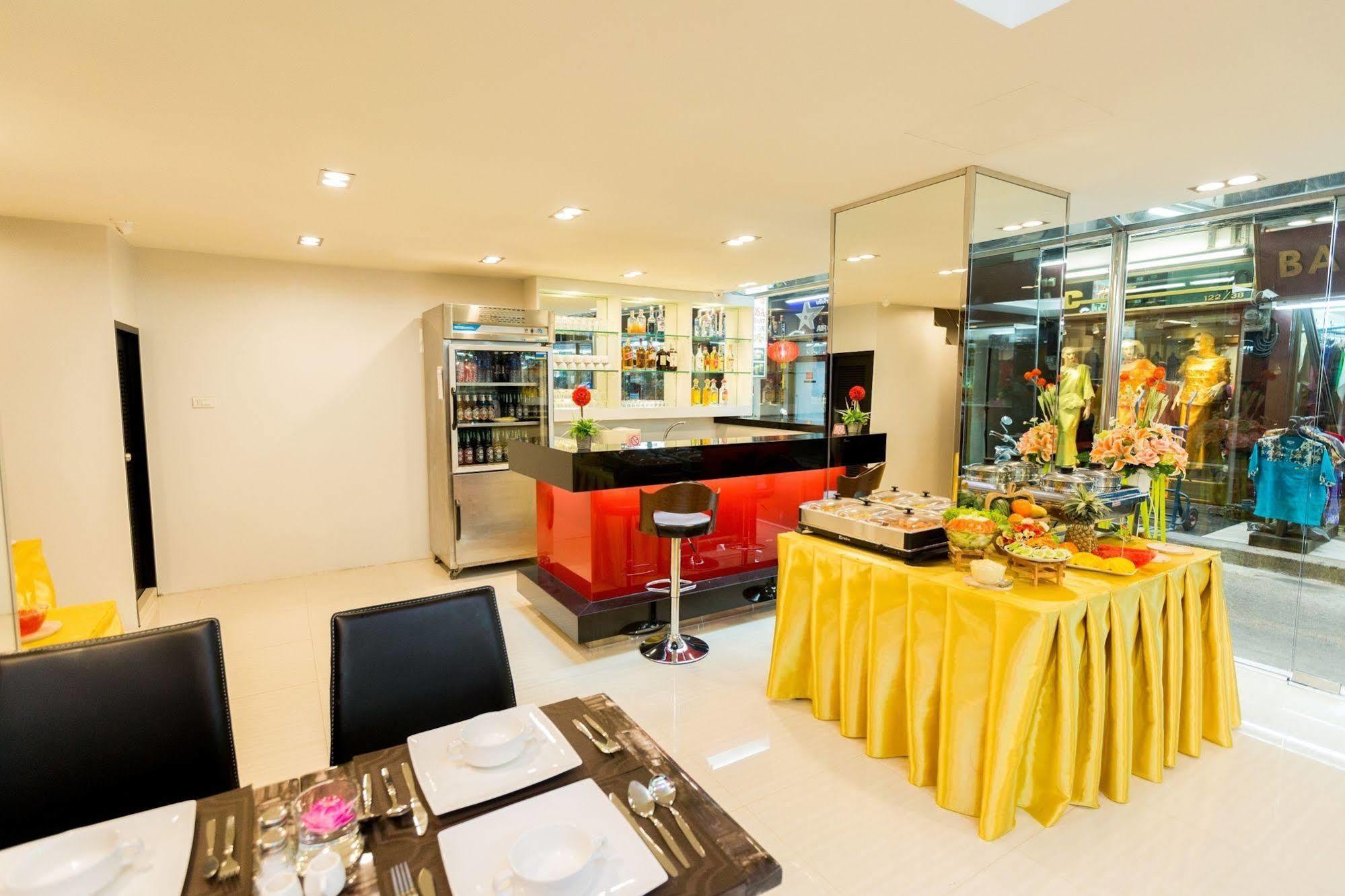 Euro Luxury Pavillion Pratunam Bangkok Exteriör bild
